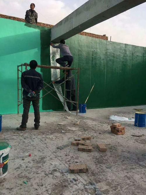 包头针对老旧车间地面普遍存在的起砂、裂缝问题